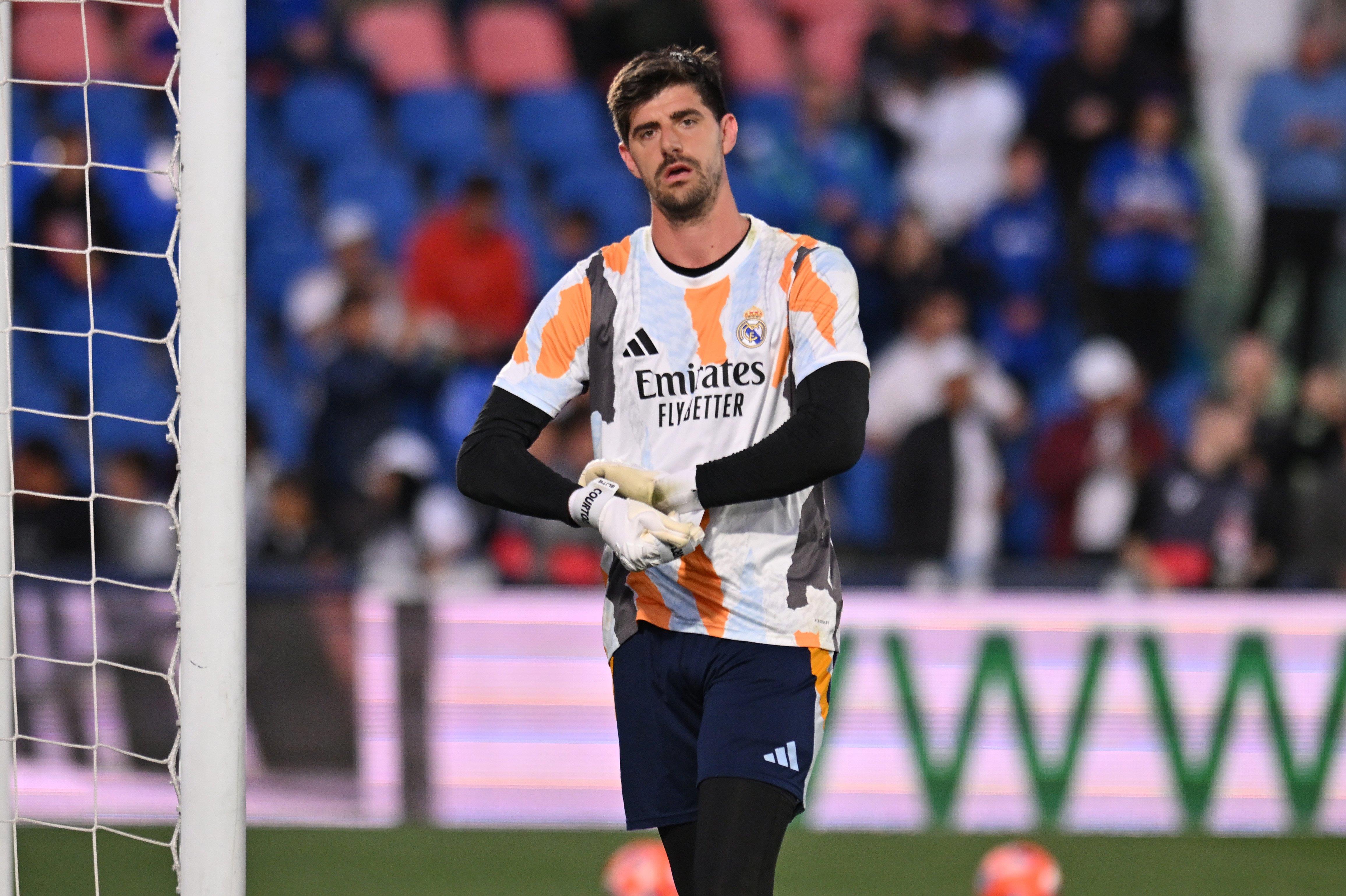 Truyền thông Tây Ban Nha: Real Madrid tin rằng Courtois là cầu thủ không thể thay thế và sẽ gia hạn hợp đồng thêm hai năm