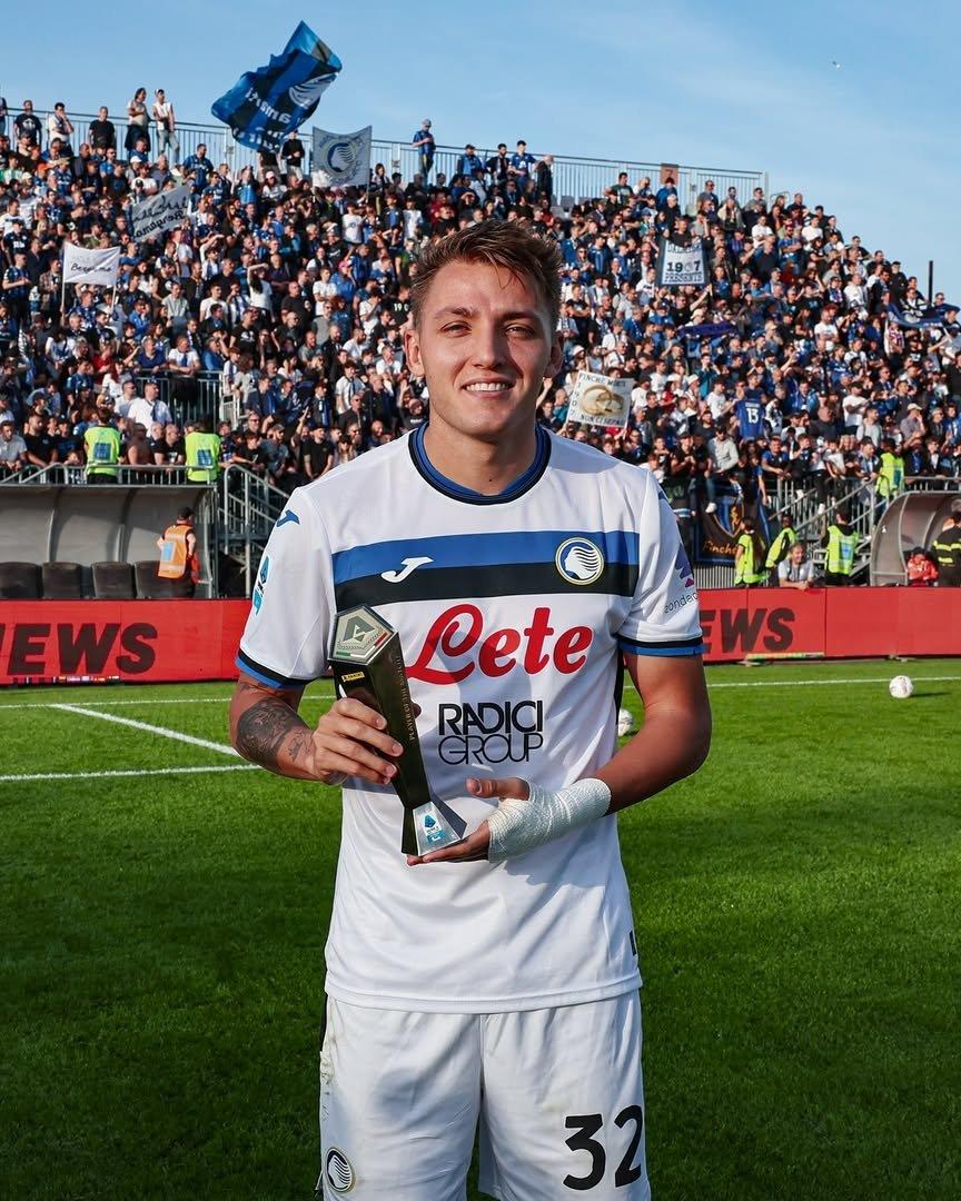 ⚽ Trị giá 45 triệu euro và thống trị danh sách ghi bàn, ai là Vua phá lưới Serie A mới Retegui?