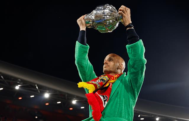 Điểm nhấn vòng chung kết Eredivisie: Sự hồi hộp của cuộc đua vô địch tăng cao, 6 đội bóng tranh tài cho 2 suất play-off châu Âu