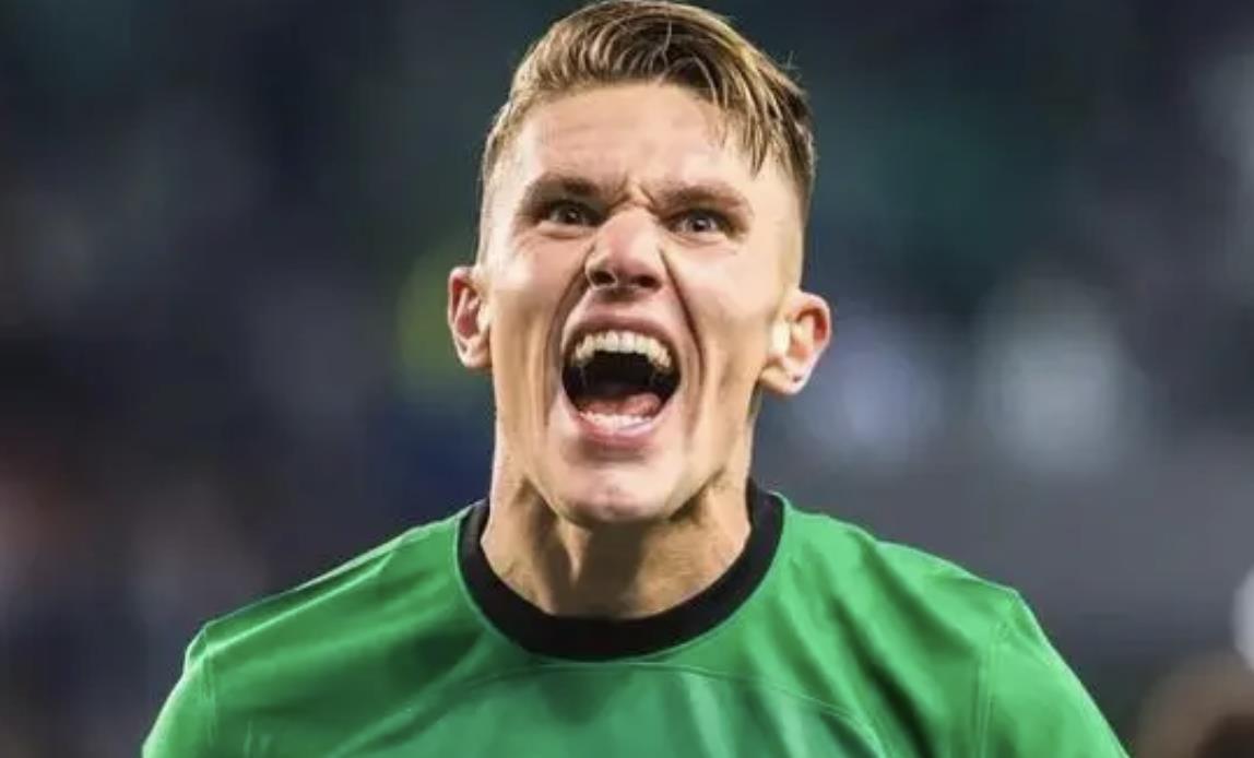 Romano: Dzekereş sẵn sàng rời Sporting CP với giá 60 triệu bảng