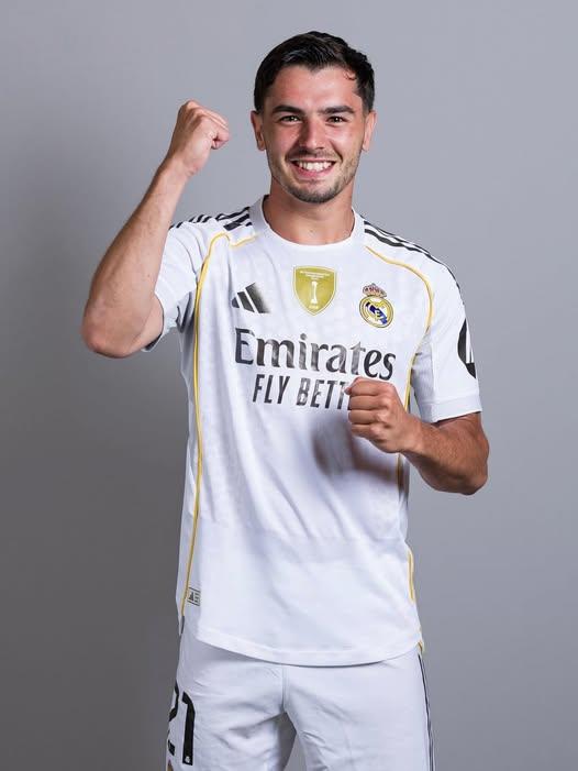 Tin đồn chuyển nhượng hàng ngày: Real Madrid gia hạn hợp đồng với Diaz HWG; Ronaldo gia hạn hợp đồng với Victory sau 3 ngày