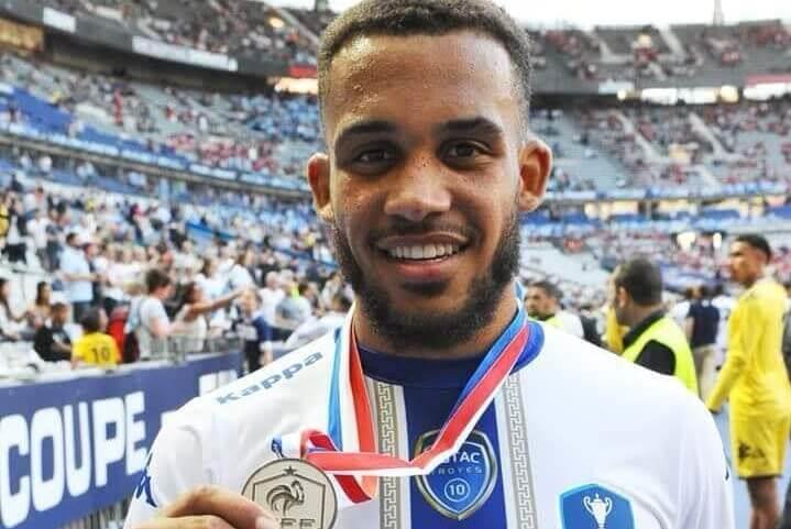 Bryan Mbeumo: Từ Avallon nhỏ bé đến ánh đèn Premier League