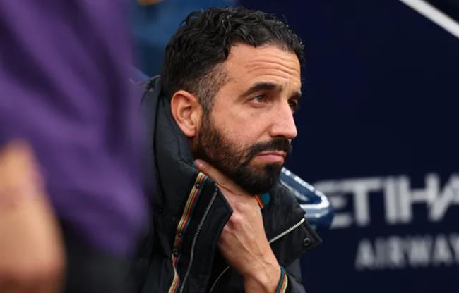 Rooney cảnh báo điềm xấu cho Ruben Amorim sau thất bại ở derby