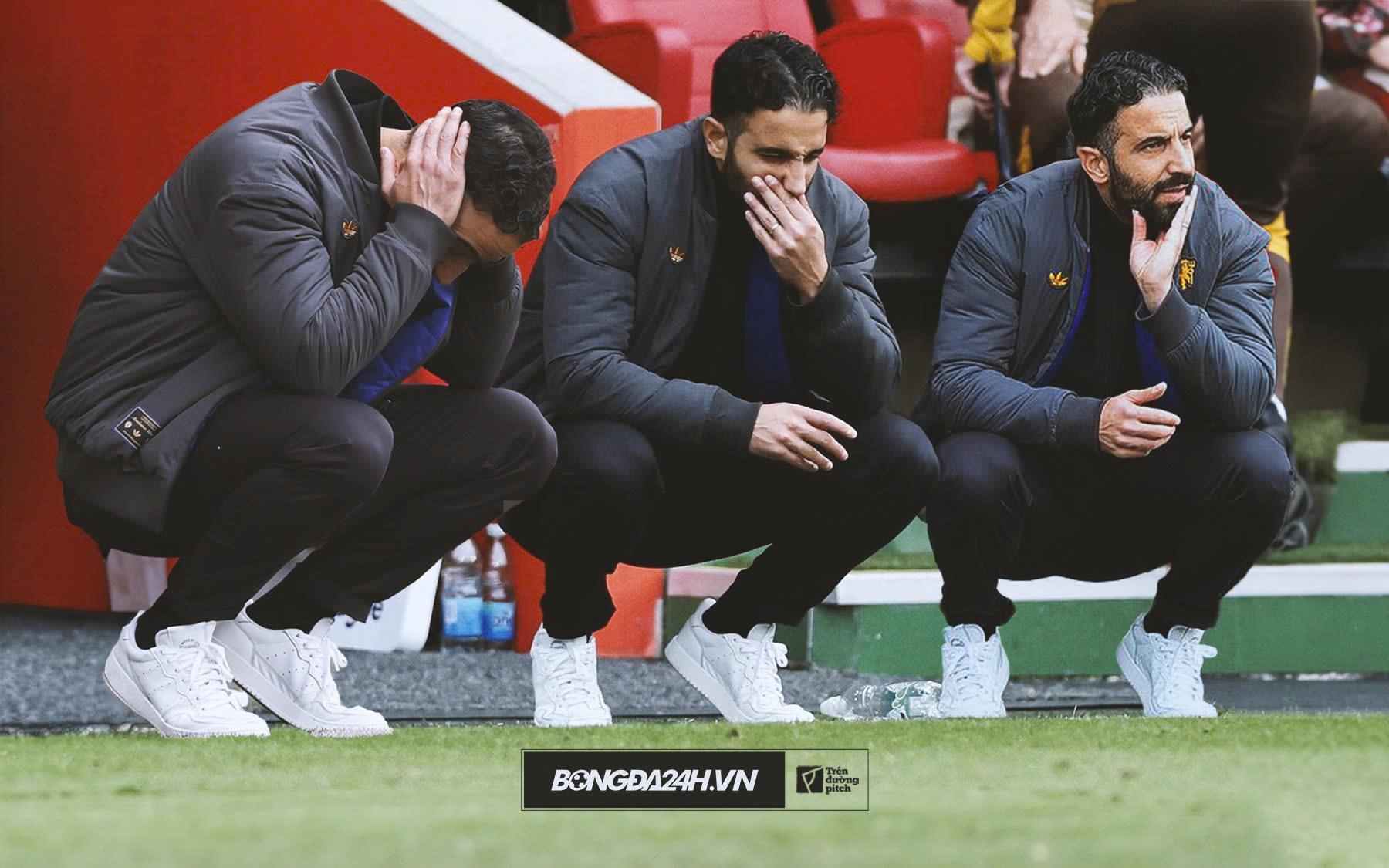 Đời đã khổ còn xem Man Utd chơi bóng